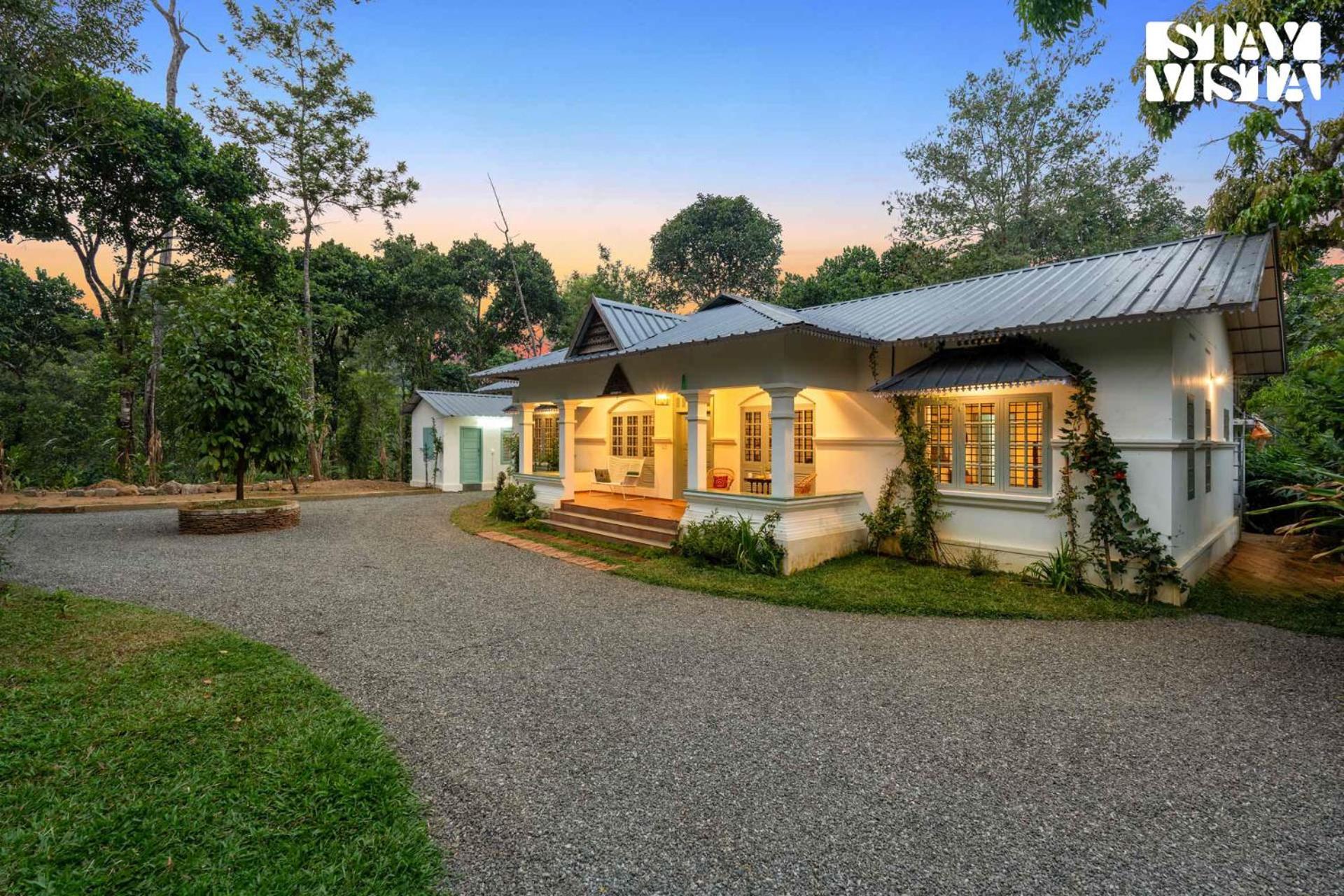 Stayvista At Catherine Cottage With Heater & Board Game Munnar Εξωτερικό φωτογραφία